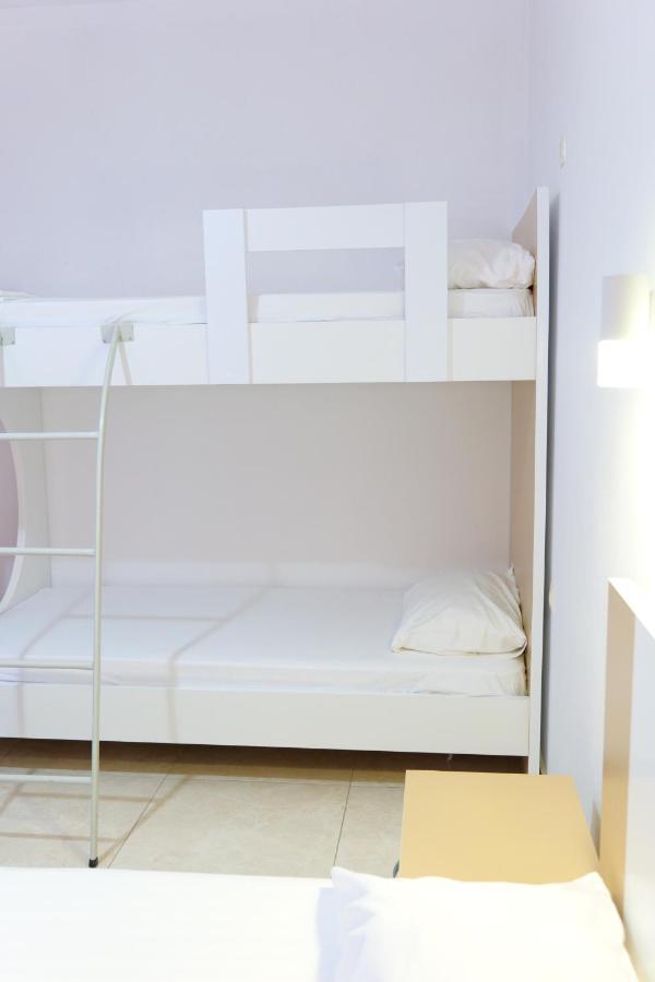 Vila Unique Aparthotel Ksamil Bagian luar foto