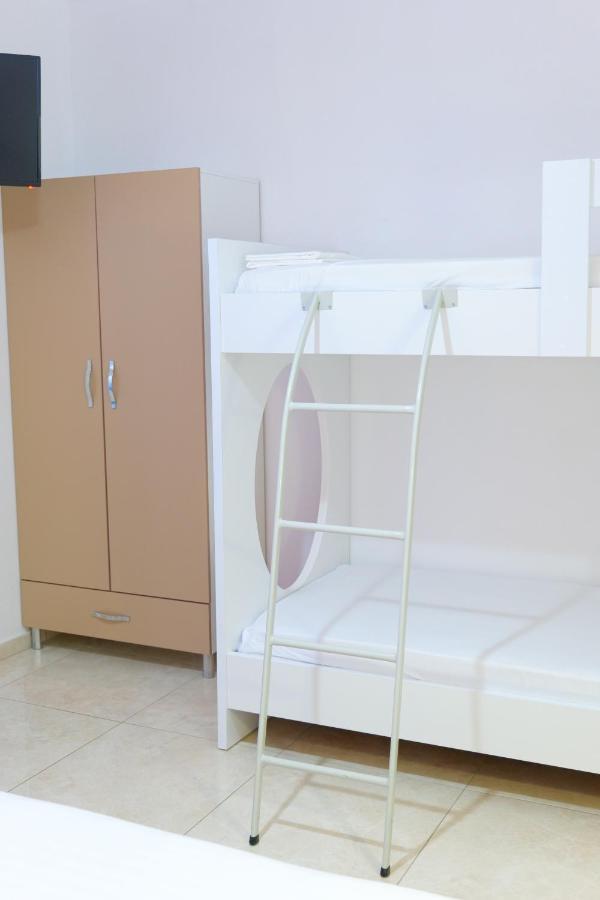 Vila Unique Aparthotel Ksamil Bagian luar foto