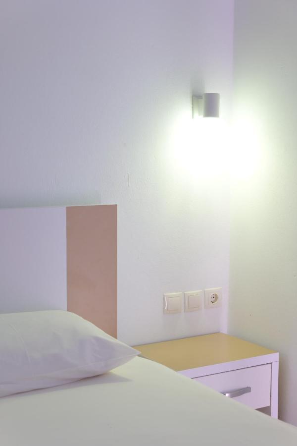 Vila Unique Aparthotel Ksamil Bagian luar foto