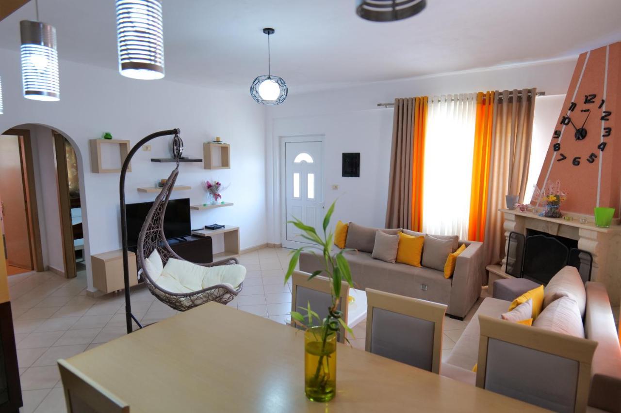 Vila Unique Aparthotel Ksamil Bagian luar foto